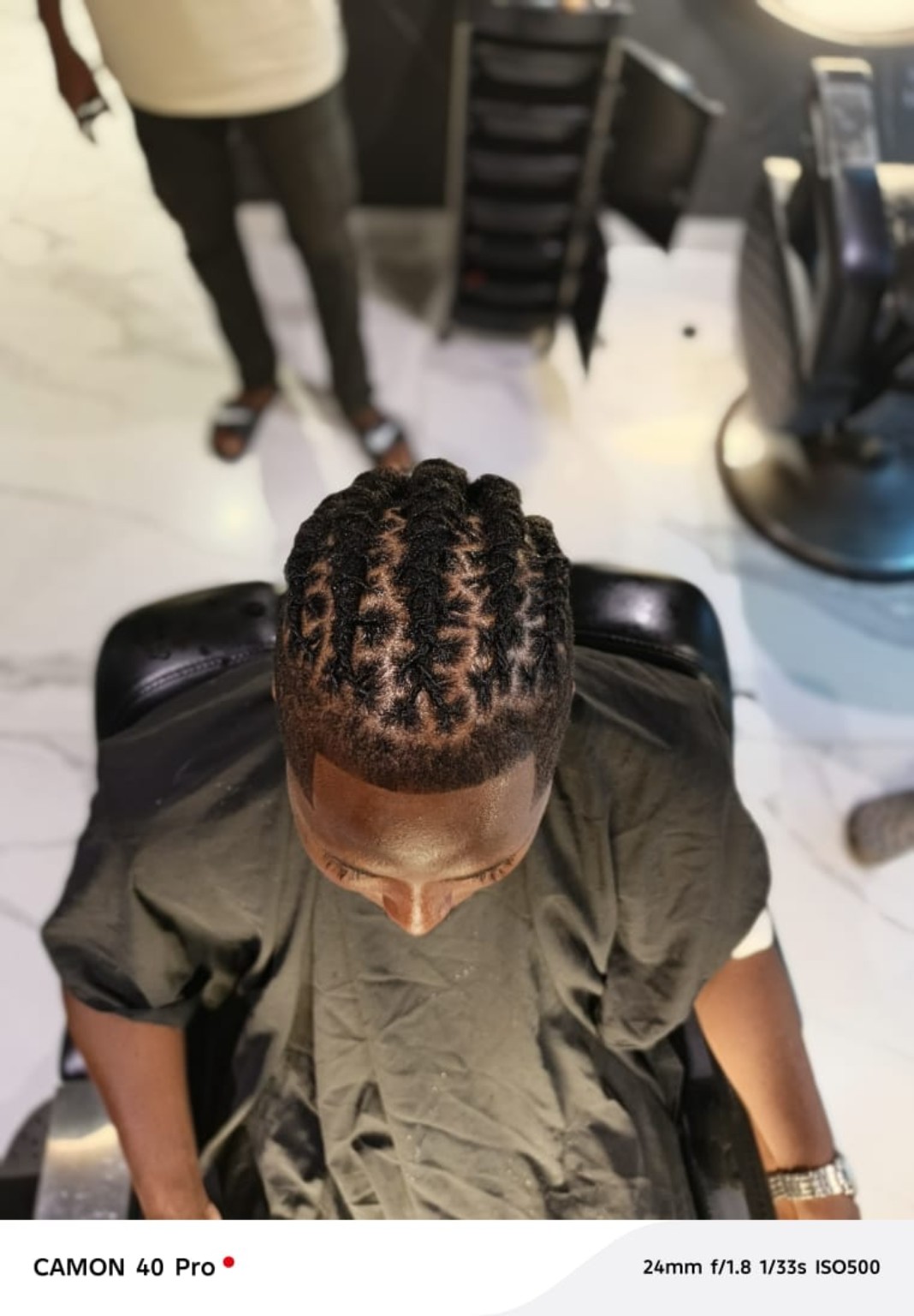 Wale Hair Clinic barber work